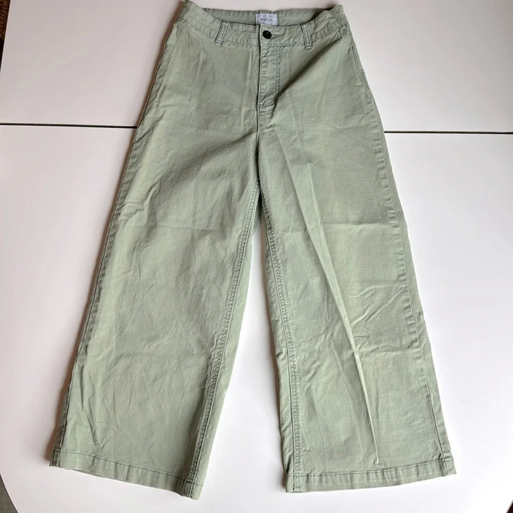 RVCA wide leg pale green feminine size 26 inseam 24 - Picture 2 of 12